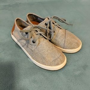 💗BUNDLE 5 FOR 25💗 NEW Y 3.5 Toms Cute Grey Shoes